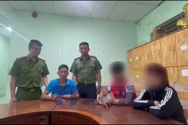 Tạm giữ người đàn ông bạo hành con riêng của vợ 