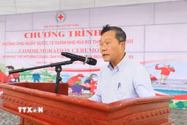 Ông Nguyễn Văn Tiến, Phó Cục trưởng Cục Quản lý đê điều và Phòng, chống thiên tai (Bộ Nông nghiệp và Môi trường) phát biểu tại buổi lễ. (Ảnh: Xuân Tiến/TTXVN)