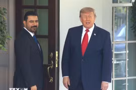 Tổng thống Mỹ Donald Trump và Thủ tướng Iraq Ali al-Zaidi tại cuộc gặp ở Nhà Trắng, Washington, D.C. (Ảnh: THX/TTXVN phát)