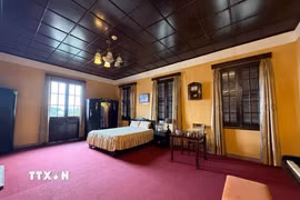 Phòng sinh hoạt riêng của Hoàng Hậu Nam Phương và gia đình trên tầng 2 của Dinh thự. (Ảnh: Nguyễn Dũng/TTXVN)
