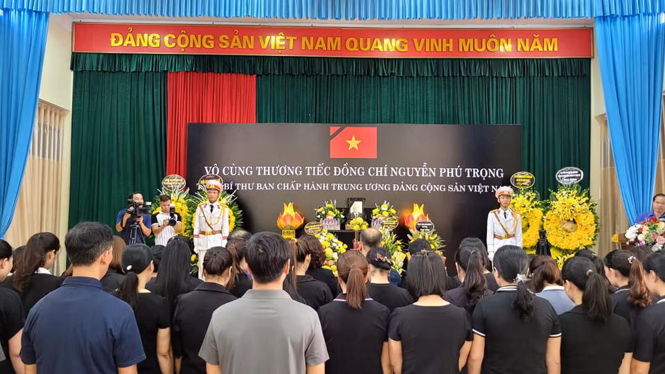 Cũng tại mảnh đất Vạn Thọ, vào ngày 19/12/1967, chàng sinh viên đang học năm thứ tư Nguyễn Phú Trọng đã vinh dự được kết nạp vào Đảng, khi vừa tròn 23 tuổi. (Ảnh: Minh Anh/Vietnam+)