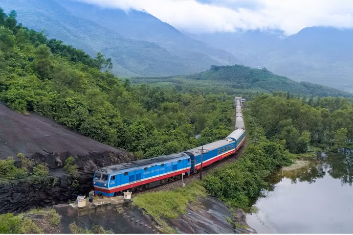 Nghị quyết 26: Cú huých đưa du lịch từ “đoàn tàu đơn độc” tới đầu máy của nền kinh tế 