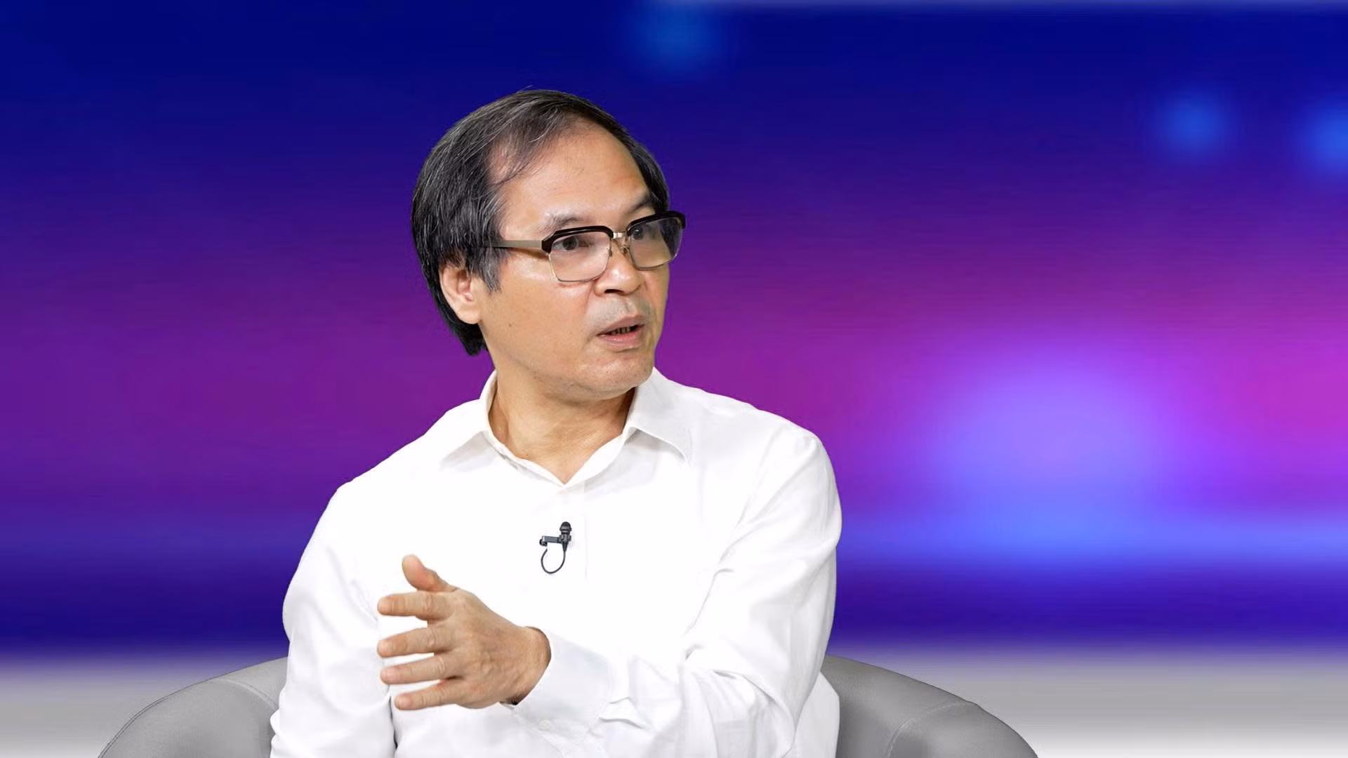 2-ong-to-hoai-nam.jpg