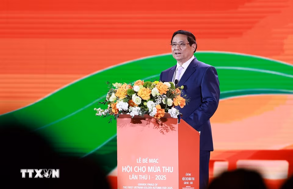 Thủ tướng Phạm Minh Chính phát biểu bế mạc Hội chợ Mùa Thu lần thứ nhất - năm 2025. (Ảnh: Dương Giang/TTXVN)