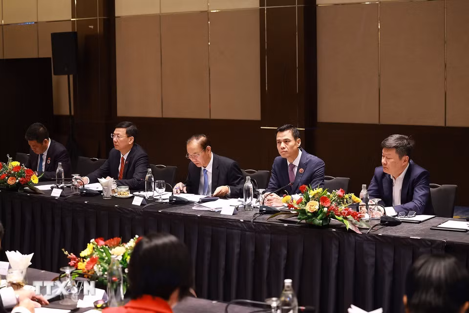 Lãnh đạo các bộ tham dự buổi làm việc. (Ảnh: Dương Giang/TTXVN)