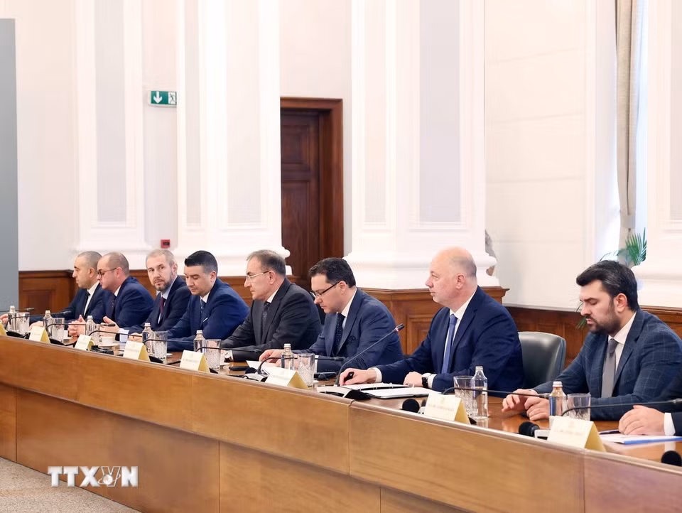 Thủ tướng Bulgaria Rosen Zhelyazkov phát biểu. (Ảnh: Thống Nhất/TTXVN)