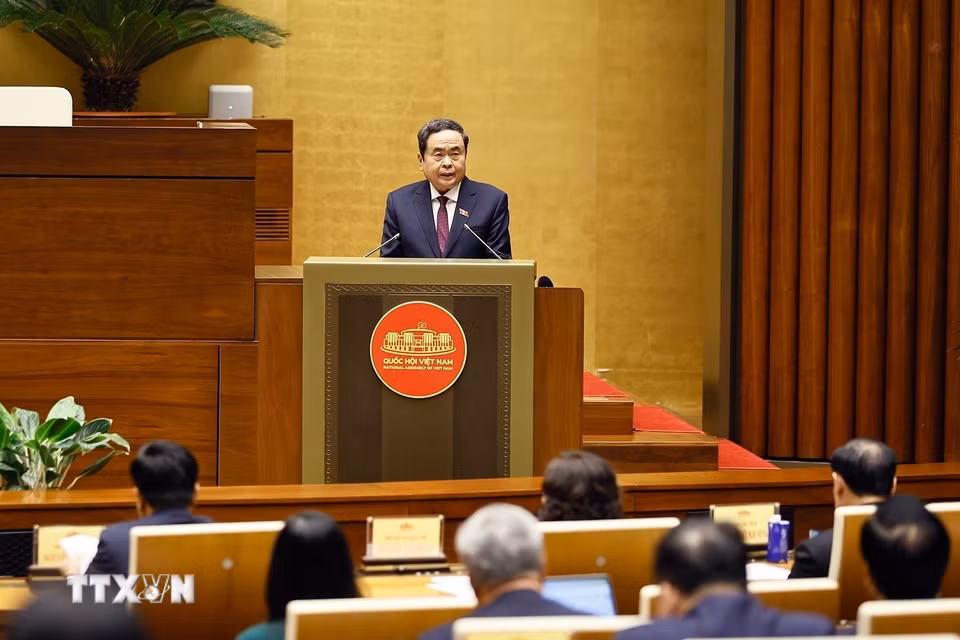 Ủy viên Bộ Chính trị, Chủ tịch Quốc hội Trần Thanh Mẫn phát biểu tại Lễ công bố thành lập Tổ chức Nghị sỹ hữu nghị Việt Nam của Quốc hội khóa XVI. (Ảnh: Doãn Tấn/TTXVN)