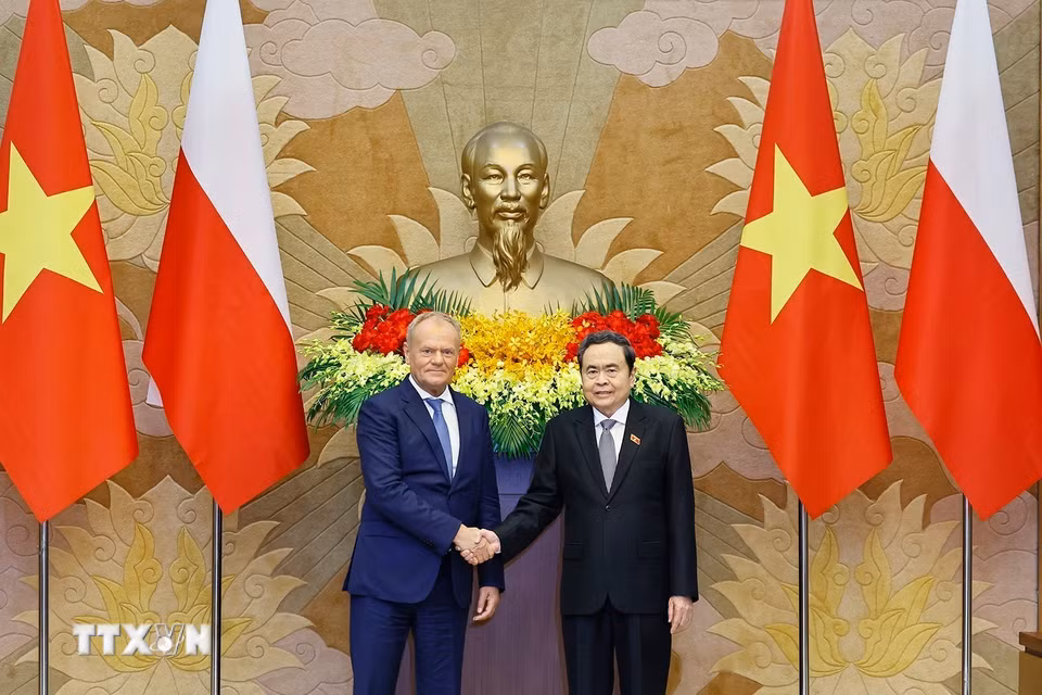 Chủ tịch Quốc hội Trần Thanh Mẫn hội kiến Thủ tướng Ba Lan Donald Tusk. (Ảnh: Doãn Tấn/TTXVN)