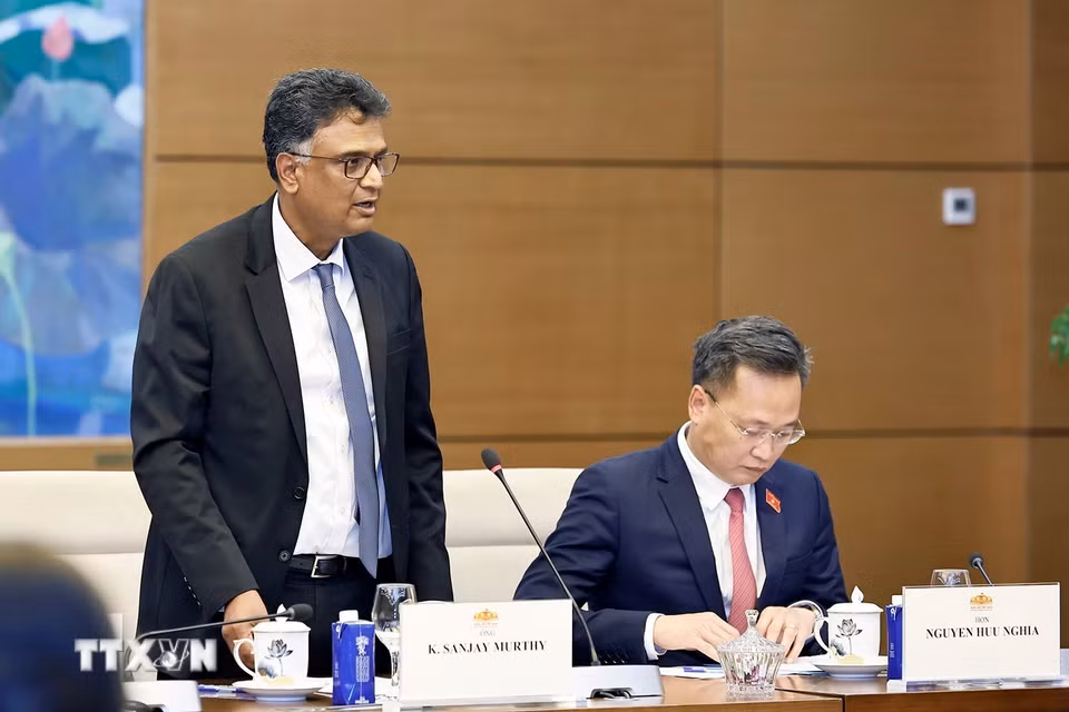Chủ tịch Tổ chức các Cơ quan Kiểm toán tối cao Châu Á (ASOSAI), Tổng Kiểm toán và Kiểm soát Ấn Độ K.Sanjay Murthy phát biểu. (Ảnh: Doãn Tấn/TTXVN)