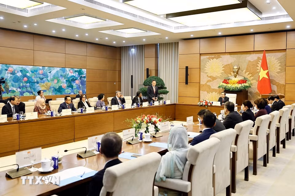 Quang cảnh cuộc tiếp đoàn. (Ảnh: Doãn Tấn/TTXVN)