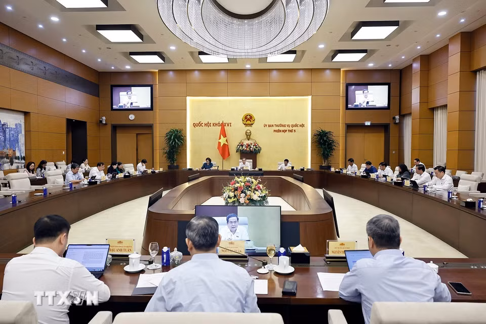 Quang cảnh phiên họp. (Ảnh: Doãn Tấn/TTXVN)