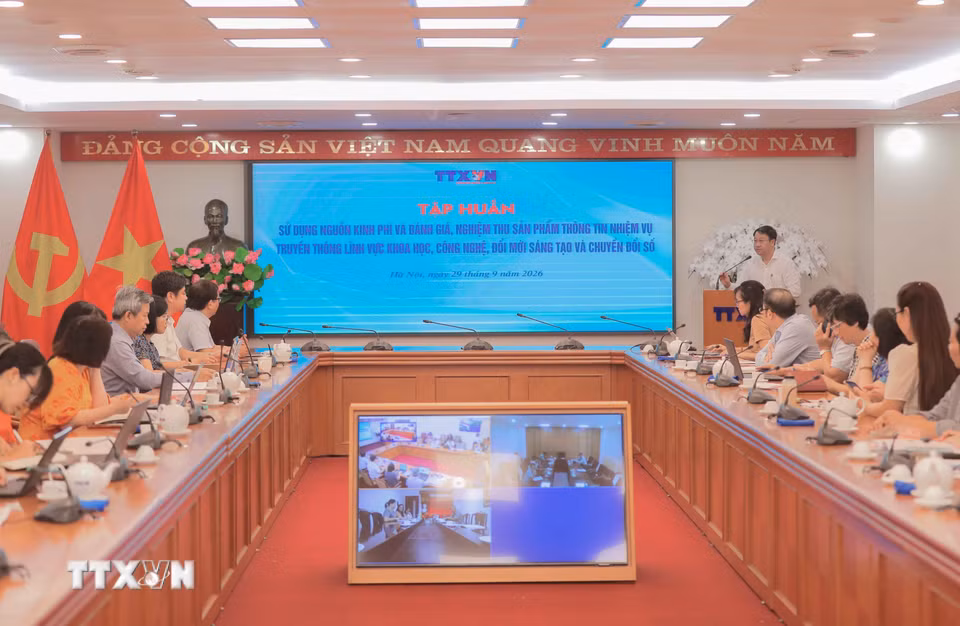 Sáng 29/9, tại Trung tâm Thông tấn quốc gia, TTXVN tổ chức hội nghị tập huấn sử dụng kinh phí và đánh giá sản phẩm truyền thông nhiệm vụ khoa học, công nghệ, đổi mới sáng tạo và chuyển đổi số năm 2026. (Ảnh: Phan Phương/TTXVN)
