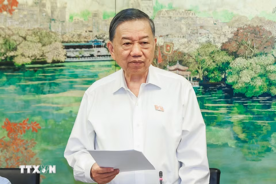 Tổng Bí thư, Chủ tịch nước Tô Lâm, đại biểu Quốc hội thành phố Hà Nội phát biểu. (Ảnh: Doãn Tấn/TTXVN)