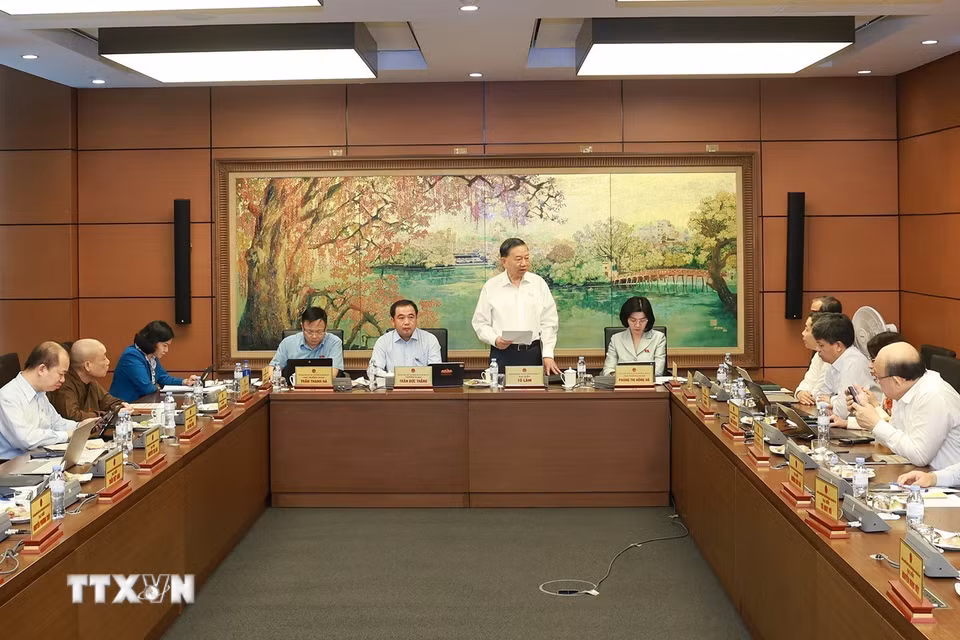 Tổng Bí thư, Chủ tịch nước Tô Lâm, đại biểu Quốc hội thành phố Hà Nội phát biểu. (Ảnh: Doãn Tấn/TTXVN)