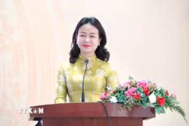 Tiến sỹ Nguyễn Thị Tuyết Loan, Thành ủy viên, Hiệu trưởng Trường Chính trị thành phố Cần Thơ, phát biểu. (Ảnh: Ngọc Thiện/TTXVN)