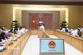 Phó Thủ tướng Nguyễn Văn Thắng chủ trì cuộc họp của Ban chỉ đạo điều hành giá. (Ảnh: TTXVN phát)