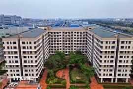 Nhu cầu nhà ở đối với người có thu nhập thấp, công nhân làm việc tại các khu công nghiệp rất cao. (Ảnh: Tuấn Anh/TTXVN)