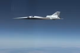 Máy bay X-59 của NASA đã hoàn thành chuyến bay siêu âm đầu tiên. (Nguồn: NASA)