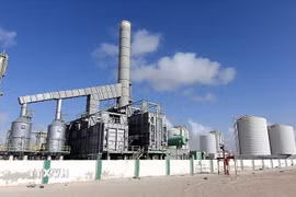 Cơ sở khai thác dầu Al-Sharara ở Libya. (Ảnh: AA/TTXVN)