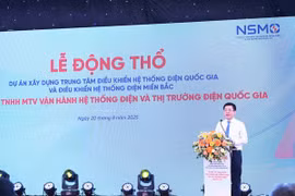 Bộ trưởng Bộ Công Thương Nguyễn Hồng phát biểu tại buổi lễ. (Ảnh: BNews/TTXVN)