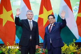 Thủ tướng Phạm Minh Chính hội kiến Chủ tịch Quốc hội Hungary Kover Laszlo đang có chuyến thăm chính thức Việt Nam. (Ảnh: Dương Giang/TTXVN)