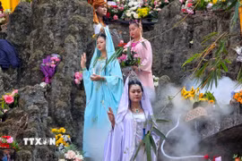 Nghi lễ rước Đức Bồ Tát Quán Thế Âm, Ngũ Hành Sơn, thành phố Đà Nẵng. (Ảnh: Trần Lê Lâm/TTXVN)