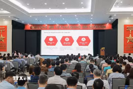 Đảng viên Đảng bộ TTXVN dự hội nghị trực tuyến tại điểm cầu trụ sở Thông tấn quốc gia (số 5, Lý Thường Kiệt). (Ảnh: Phan Phương/TTXVN)