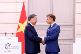 Tổng Bí thư, Chủ tịch nước Tô Lâm và Tổng thống Pháp Emmanuel Macron. (Ảnh: Thống Nhất/TTXVN)