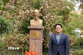 Ông Đào Quốc Cương, Tham tán, Trưởng bộ phận xúc tiến đầu tư và Đại diện Bộ Tài chính, Đại sứ quán Việt Nam tại Pháp. (Ảnh: Hữu Chiến/TTXVN)