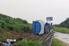 Hiện trường vụ tai nạn. (Ảnh: TTXVN phát)