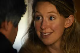 Một cảnh trong bộ phim tài liệu "You Can See Everything" về tỷ phú Elizabeth Holmes.