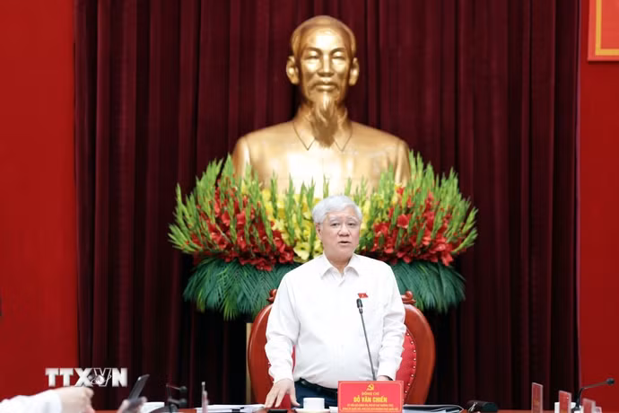 Đồng chí Đỗ Văn Chiến, Ủy viên Bộ Chính trị, Phó Bí thư Thường trực Đảng ủy Quốc hội, Phó Chủ tịch Thường trực Quốc hội, Trưởng Ban Chỉ đạo Đề án, Trưởng Đoàn khảo sát phát biểu chỉ đạo. (Ảnh: Tạ Toàn/TTXVN)