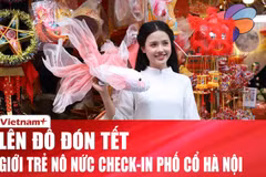 Giới trẻ “lên đồ” check-in phố cổ Hà Nội ngày cận Tết