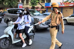 Cục Cảnh sát giao thông giải thích gì về việc người 16 - 18 tuổi đi xe máy bị phạt?