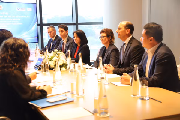 FTSE Russell đề xuất lộ trình hợp tác phát triển sản phẩm và quản trị rủi ro