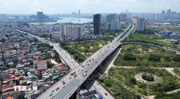 Trong tháng Chín, Hà Nội thu hút khoảng 329,94 triệu USD, gấp 6,3 lần cùng kỳ năm ngoái và gần ba lần tháng 8/2026. (Nguồn: TTXVN)