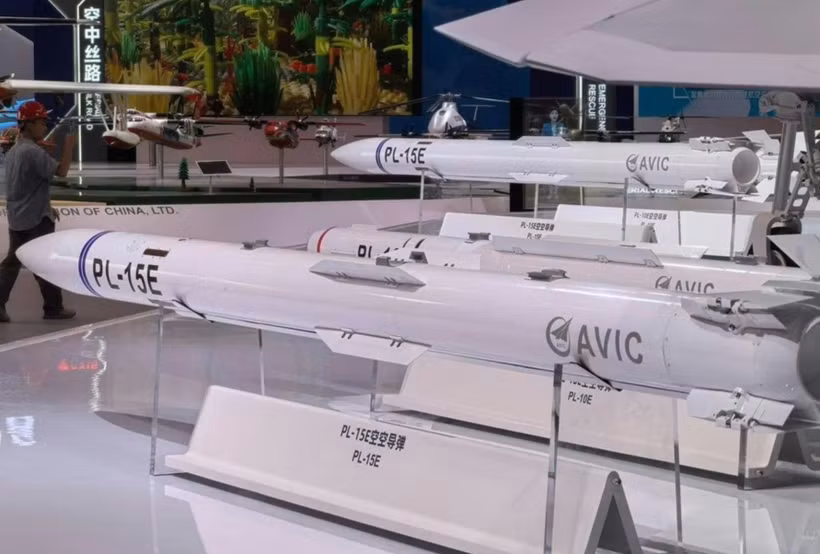 Tên lửa PL-15. (Nguồn: SCMP)