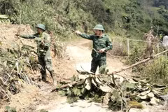 Lực lượng quân đội, công an tiếp cận hiện trường vụ sạt lở kinh hoàng xã biên giới Hùng Sơn-Đà Nẵng