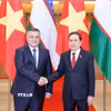 Chủ tịch Quốc hội Trần Thanh Mẫn đón Chủ tịch Hạ viện Uzbekistan Nuriddin Ismoilov. (Ảnh: Doãn Tấn/TTXVN)