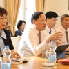 Chủ tịch tỉnh Gia Lai Phạm Anh Tuấn phát biểu trong cuộc làm việc với Đại sứ quán Việt Nam tại Berlin. (Ảnh: Thu Hằng/TTXVN)