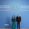 Tổng thống Azerbaijan chào mừng Phó Chủ tịch nước Võ Thị Ánh Xuân. (Ảnh: Tâm Hằng/TTXVN)