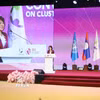Thứ trưởng Bộ Ngoại giao Việt Nam Nguyễn Thị Hoàng Vân phát biểu tại Hội nghị rà soát lần thứ ba Công ước Cấm bom, đạn chùm năm 2026 tai Lào. (Ảnh: Xuân Tú/TTXVN)