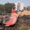 Hiện trường vụ tai nạn máy bay của hãng hàng không Air India tại Ahmedabad, Gujarat, Ấn Độ, ngày 12/6/2025. (Ảnh: THX/TTXVN)