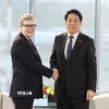 Chủ tịch nước Lương Cường tiếp bà Stephanie Pope, Chủ tịch kiêm Tổng Giám đốc điều hành Tập đoàn máy bay thương mại Boeing (BCA). (Ảnh: Lâm Khánh/TTXVN)