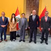 Đại sứ Bùi Văn Nghị làm việc chào xã giao Thứ trưởng Ngoại giao Peru Felix Denegri Boza. (Nguồn: Đại sứ quán cung cấp)