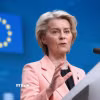 Chủ tịch EC Ursula von der Leyen phát biểu tại cuộc họp báo ở Brussels, Bỉ. (Ảnh: THX/TTXVN phát)