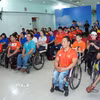 Đông đảo vận động viên người khuyết tật tham gia Ngày hội sáng tạo. (Ảnh: Trung Tuyến/TTXVN)