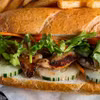 Điều tra vụ 84 người nghi ngộ độc thực phẩm sau ăn bánh mì tại Lâm Đồng 