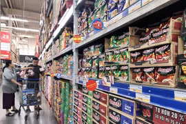 Những quy định mới nhằm khắc phục bất cập trong quy định xử phạt vi phạm hành chính trong lĩnh vực cạnh tranh. (Ảnh: Mỹ Phương/ TTXVN)