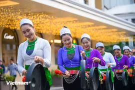 Sau khi chủ trương của Bộ Chính trị được thể chế hóa thành luật, dự kiến từ năm 2026, người dân cả nước sẽ chính thức có thêm 1 ngày nghỉ lễ vào Ngày Văn hóa Việt Nam 24/11 hàng năm. (Ảnh: Minh Sơn/Vietnam+)